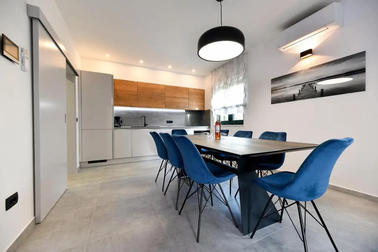 Villa Kate Vrsi Croatia
