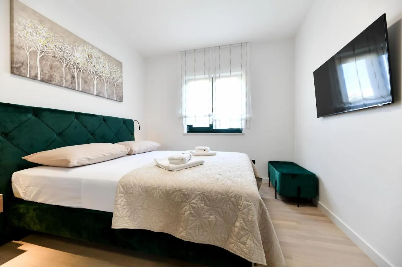 Villa Kate Vrsi