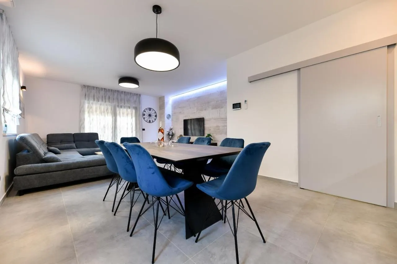 Villa Kate Vrsi