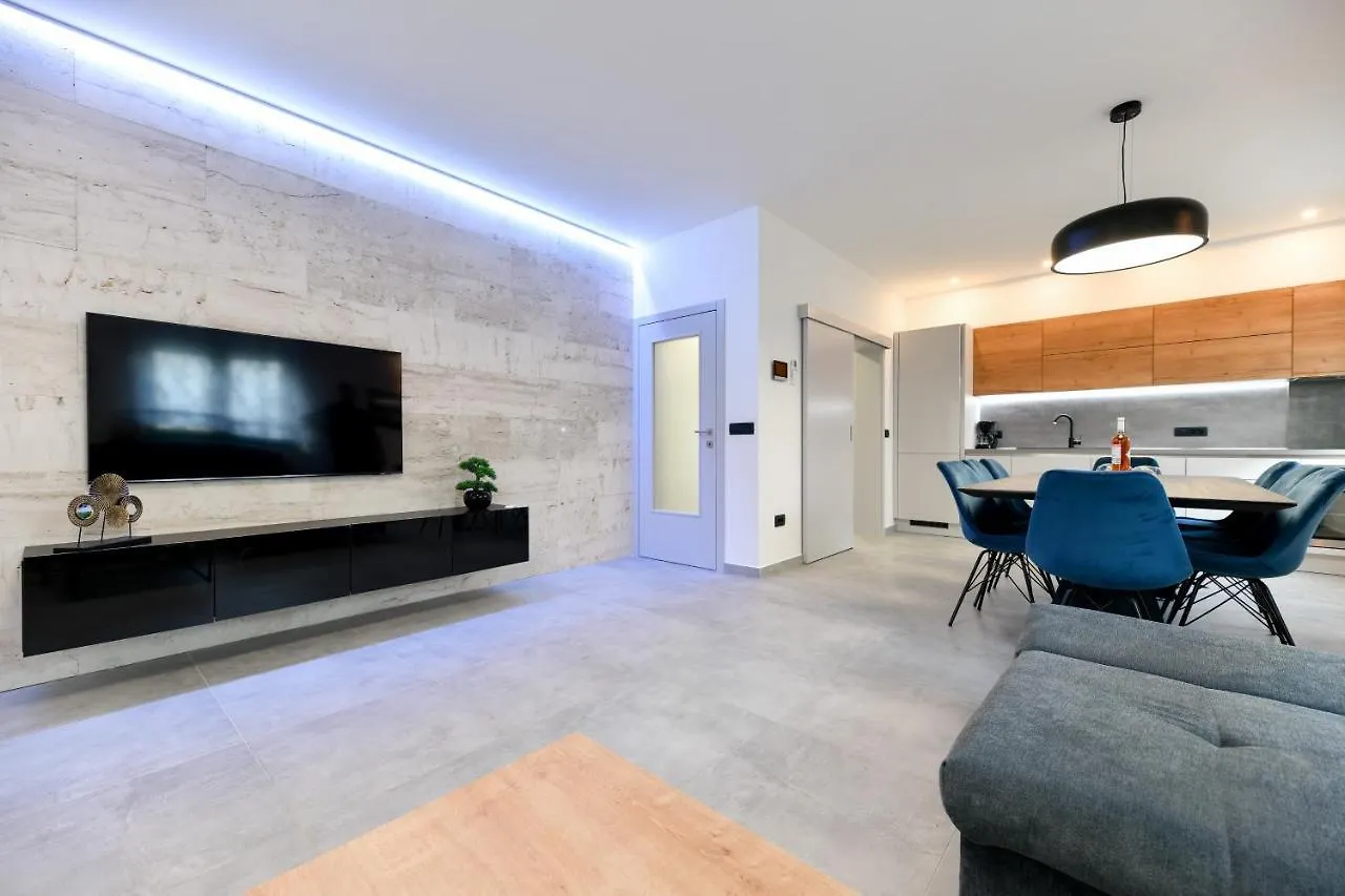 Villa Kate Vrsi Croatia