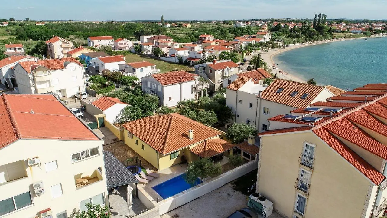 Villa Kate Vrsi